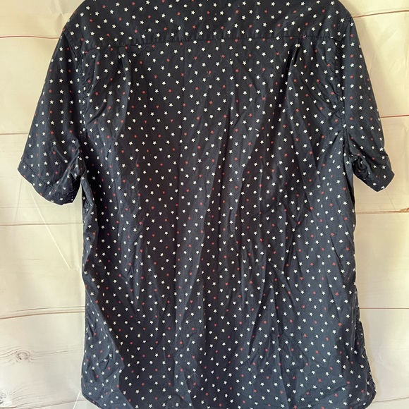 Mens button down shit blue with red & white stars size medium - Picture 2 of 5